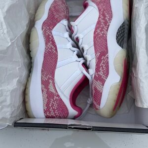 Jordan Retro 11 (Pink Snakeskin)